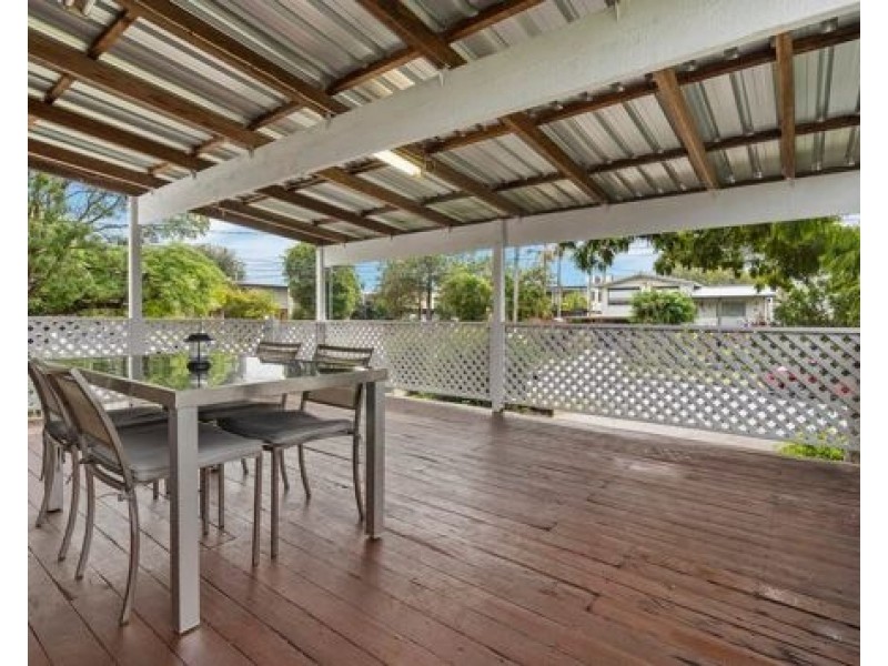 16 Curry St, Logan Central QLD 4114
