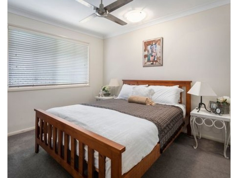 24 Baychester Place, Wakerley QLD 4154