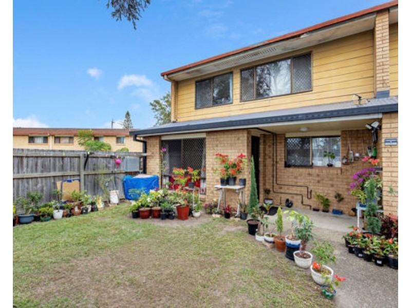 12 /66 Railway Pde, Woodridge QLD 4114