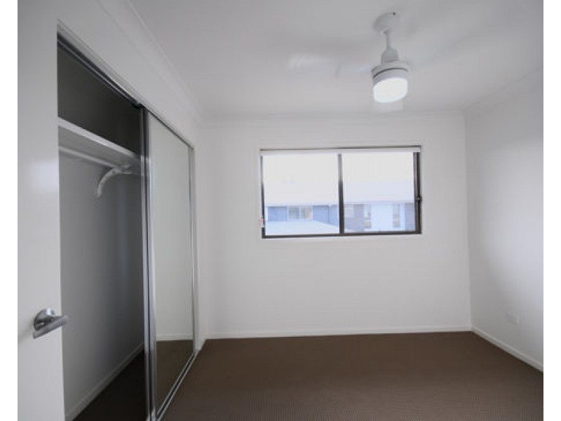 66 31 James Edward Street, Richlands QLD 4077