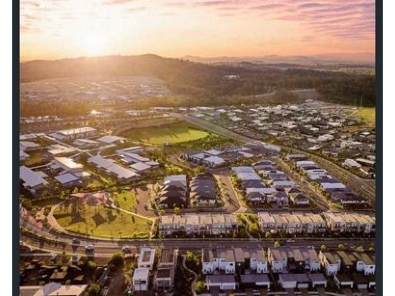 1 Dover Street, Spring Mountain QLD 4124