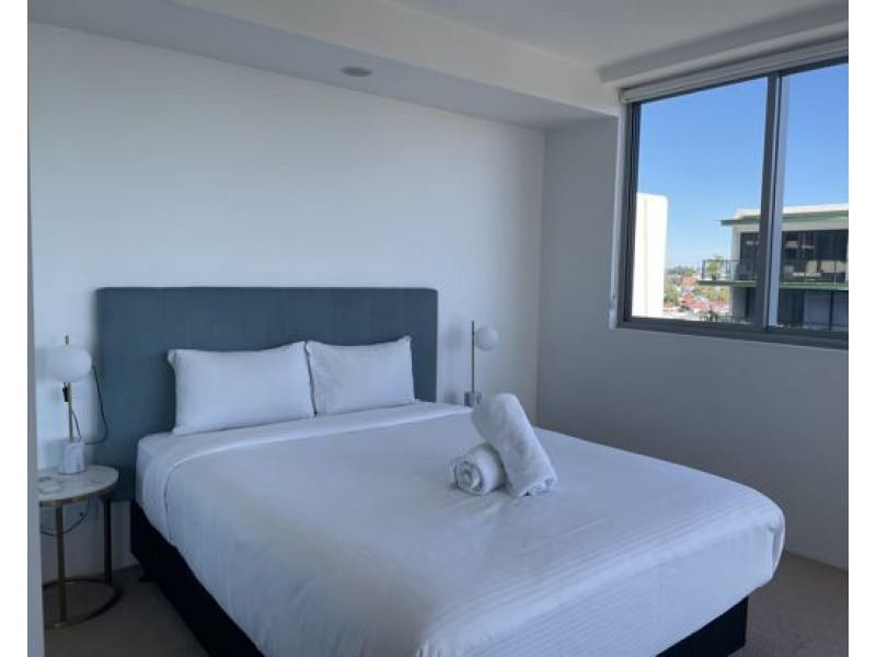 10008/16 Edmondstone Street, South Brisbane QLD 4101