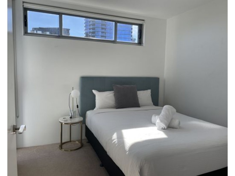 10008/16 Edmondstone Street, South Brisbane QLD 4101