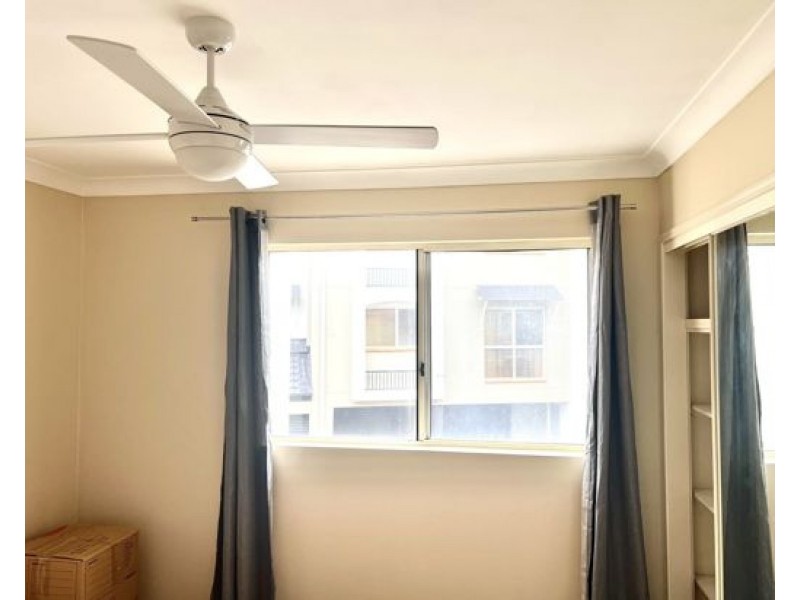 U60 88-98 Limetree Parade, Runaway Bay QLD 4216