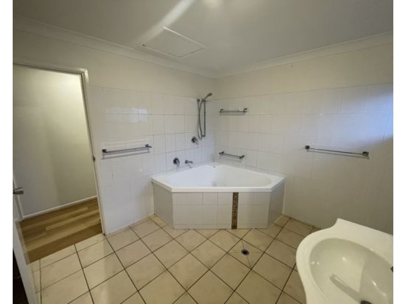 5 Ballina St, Kippa-ring QLD 4021