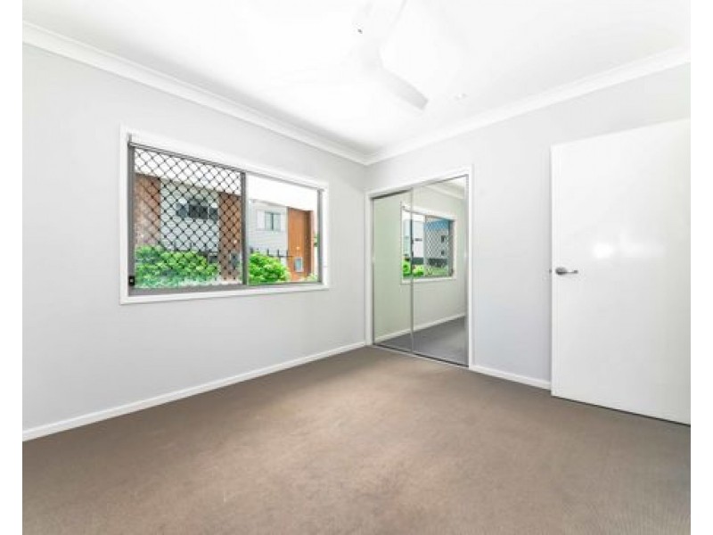 397 Trouts Road, Chermside QLD 4032