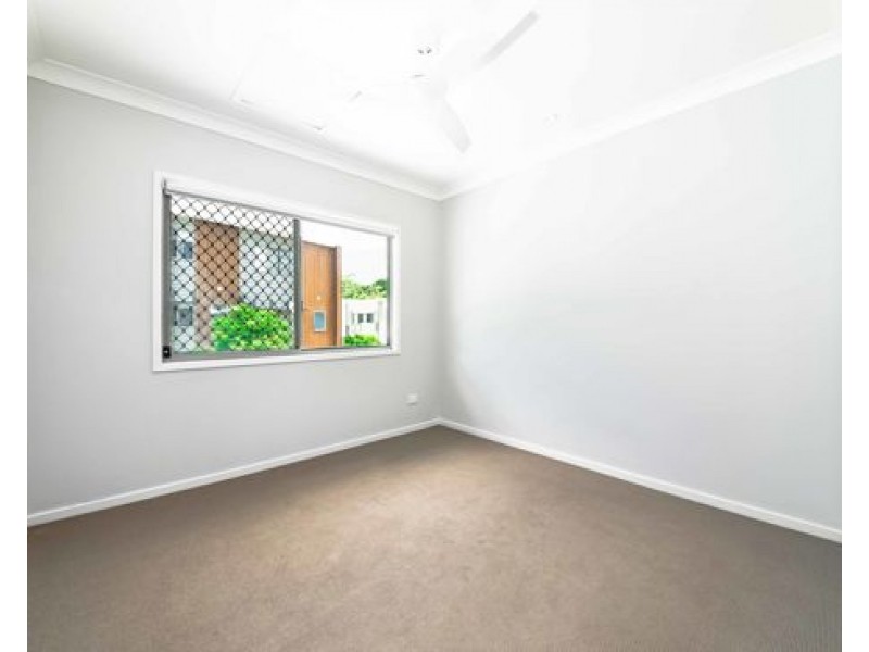 397 Trouts Road, Chermside QLD 4032