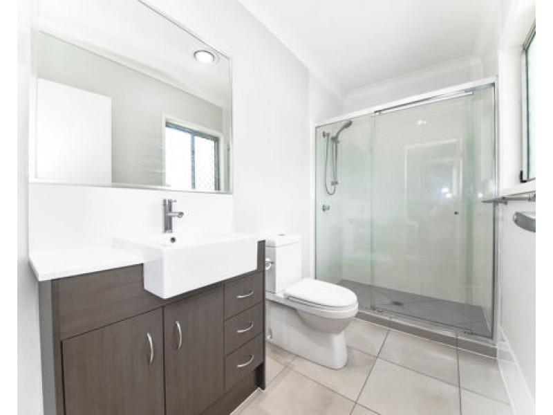 397 Trouts Road, Chermside QLD 4032