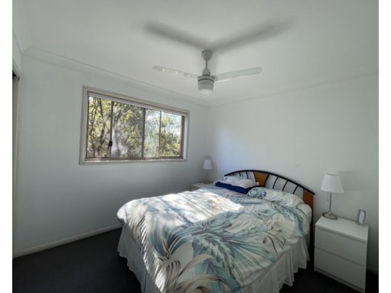 103 31 Archipelago St, Pacific Pines QLD 4211