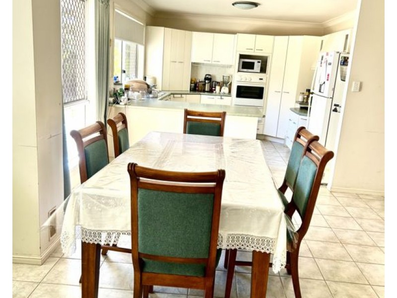 5 Freshwater Circuit, Forest Lake QLD 4078