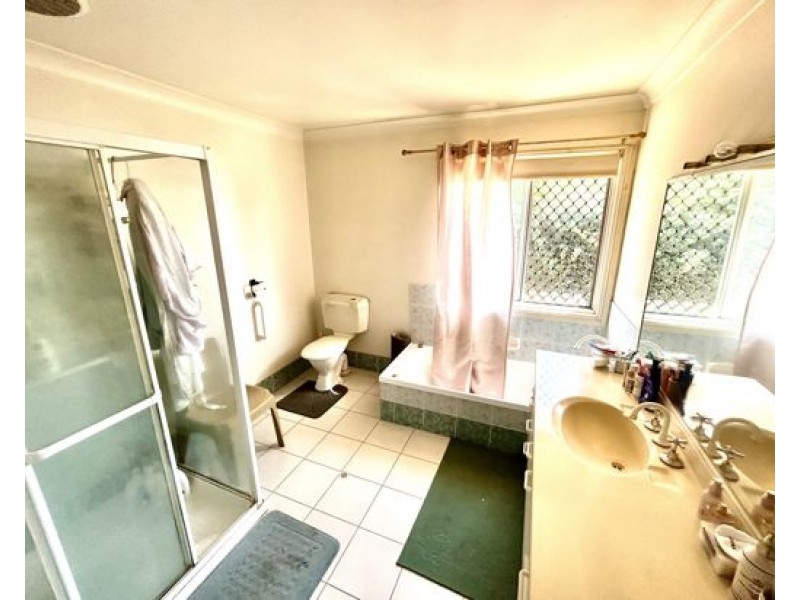 5 Freshwater Circuit, Forest Lake QLD 4078