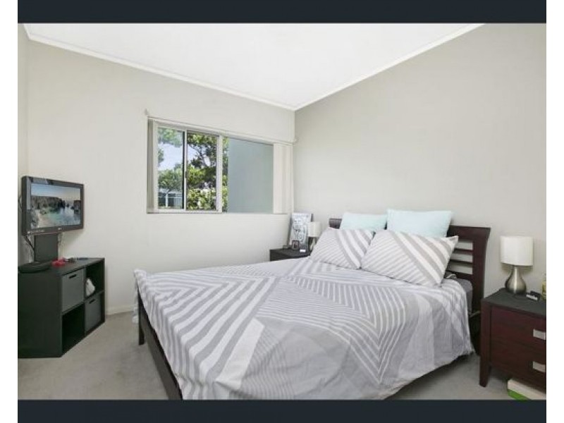 47 21 Love Street, Bulimba QLD 4171