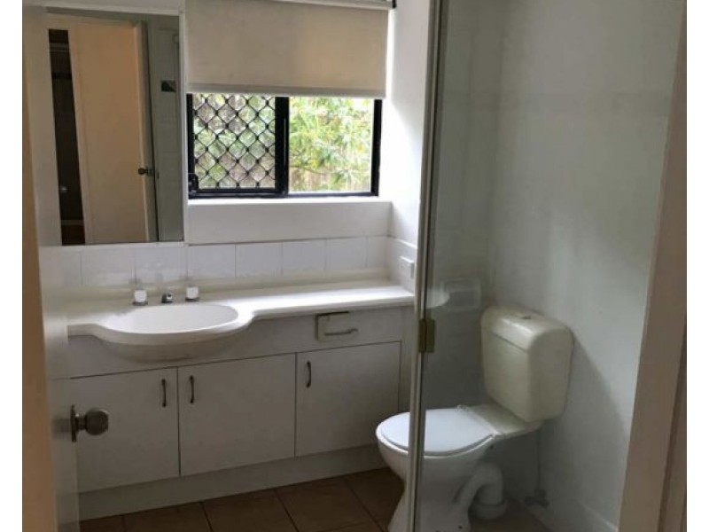 Unit 8, 16-26 Waverley Street, Southport QLD 4215