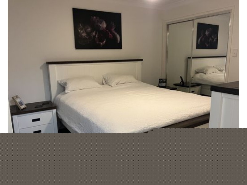 24 131 McAuley Parade, Pacific Pines QLD 4211