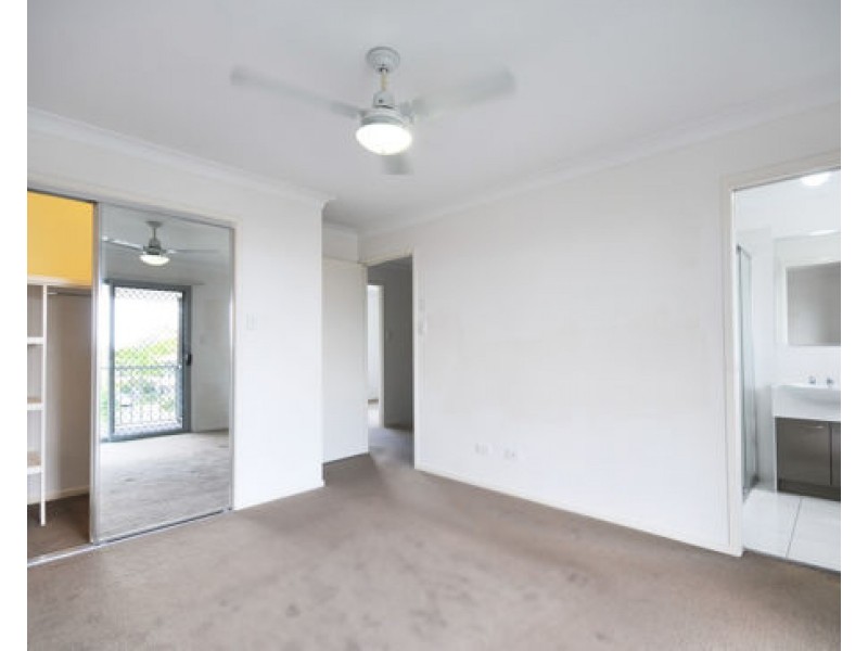 26/15 James Edward Street, Richlands QLD 4077