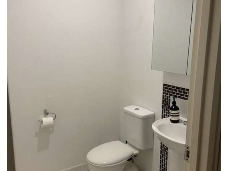 110 Macquarie St, Teneriffe QLD 4005