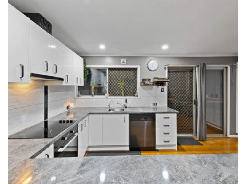 17 Zorina Street, Browns Plains QLD 4118