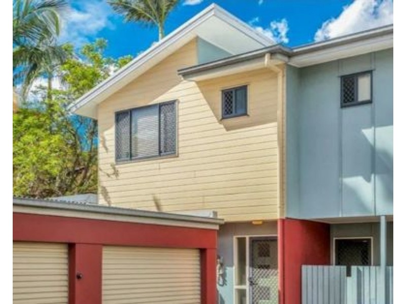 3/34 Warren Street, St Lucia QLD 4067