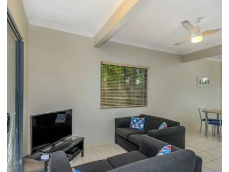 3/34 Warren Street, St Lucia QLD 4067