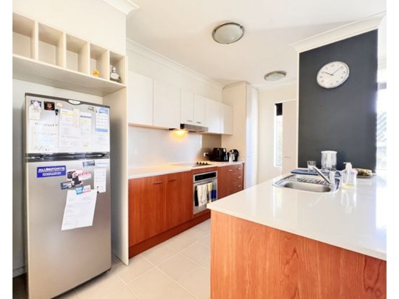 Unit 49/13-23 Bright Avenue, Labrador QLD 4215