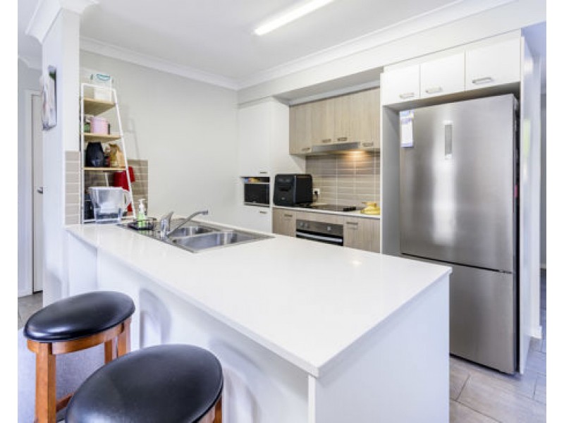 14A Nelson Crt, Morayfield QLD 4506