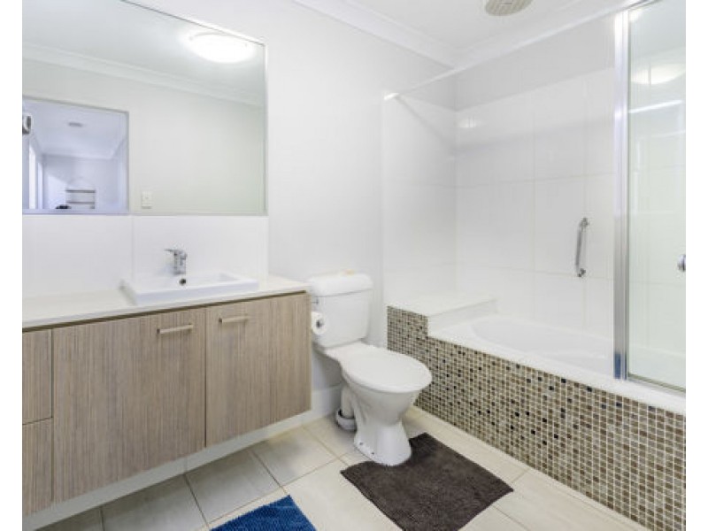 14B Nelson Crt, Morayfield QLD 4506