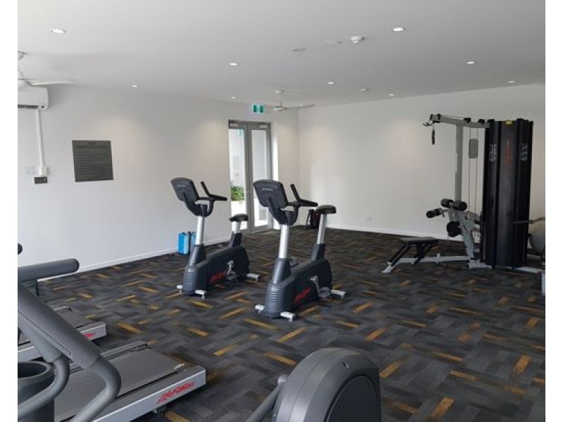 1321/6-8 Waterford Court bunda 8 Waterford Court, Bundall QLD 4217