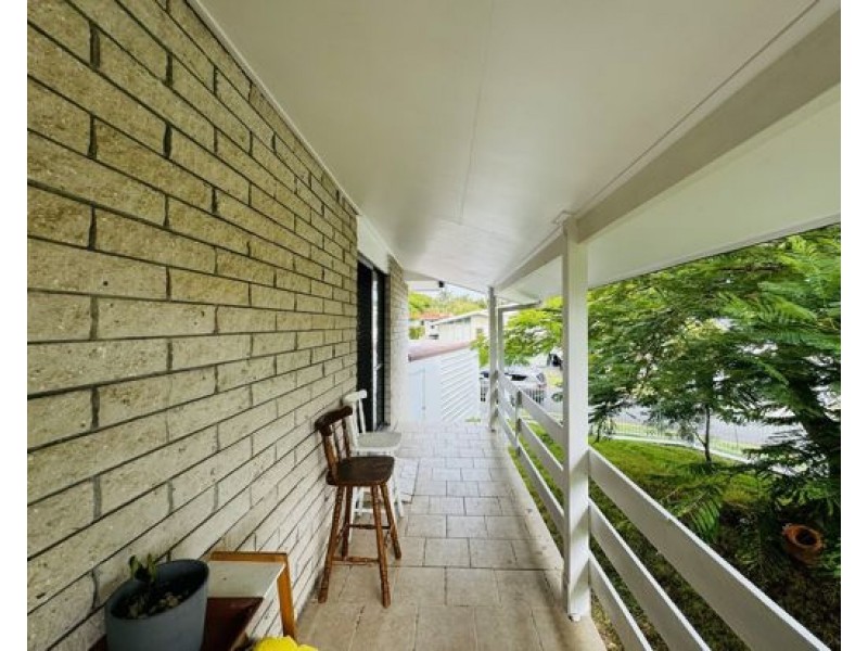 24 Sibyl Street, Southport QLD 4215