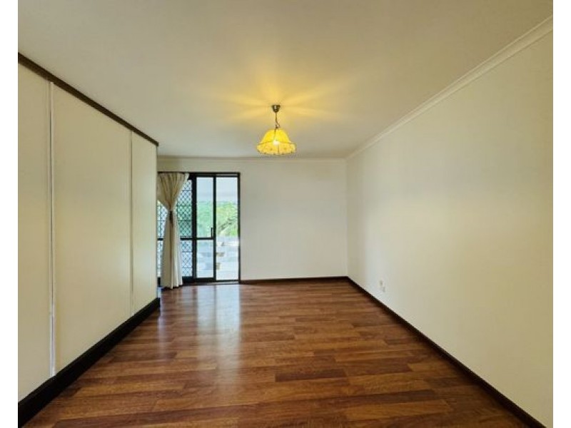 24 Sibyl Street, Southport QLD 4215