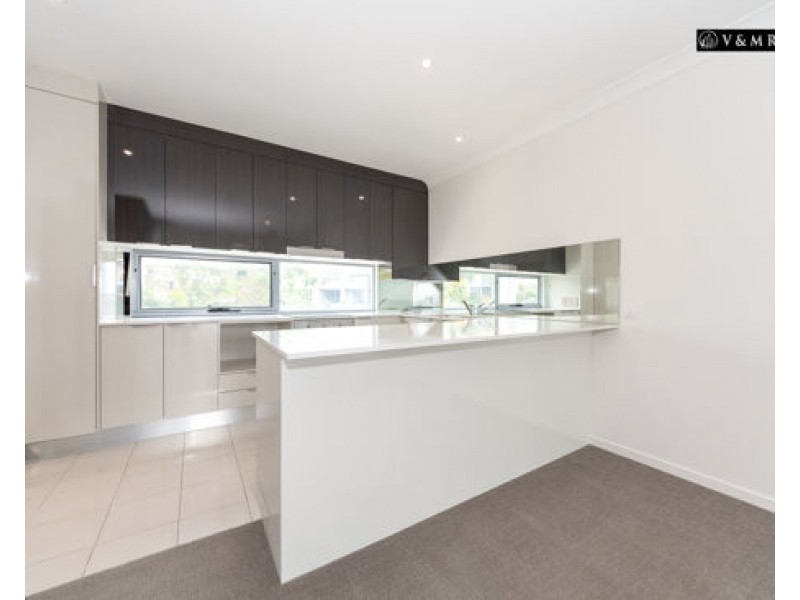 54/5074 Emerald Island Drive, Carrara QLD 4211
