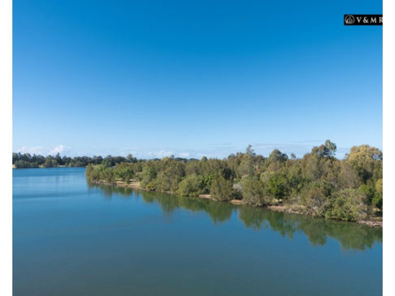54/5074 Emerald Island Drive, Carrara QLD 4211