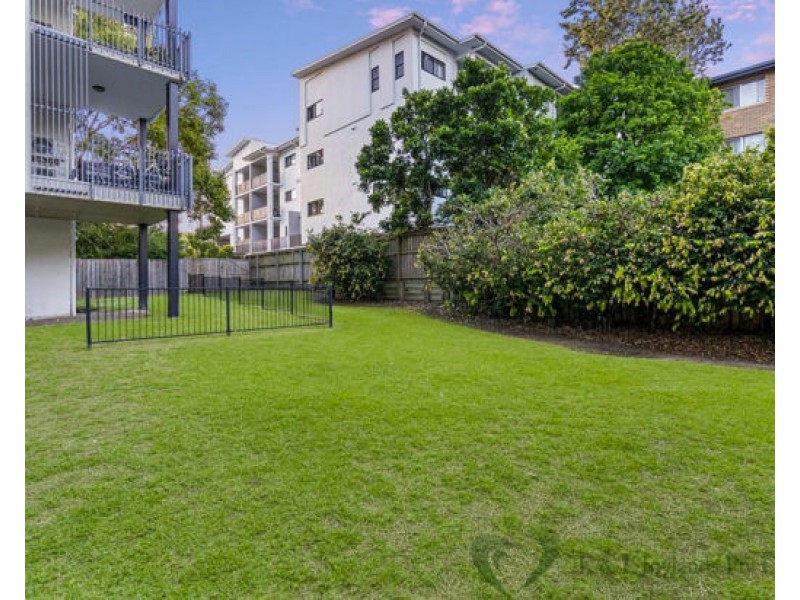 402/28 Cartwright Street, Windsor QLD 4030