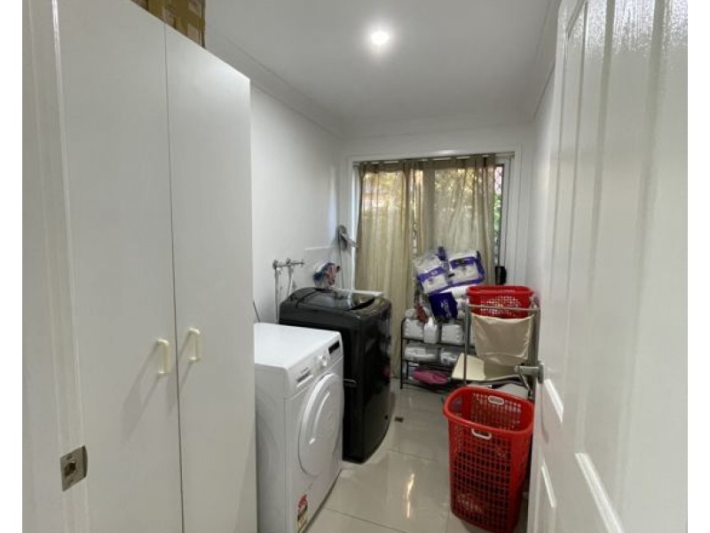 21 Heath St, Forest Lake QLD 4078