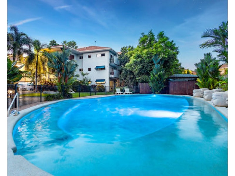 1802 40 Clifton Road, Clifton Beach QLD 4879