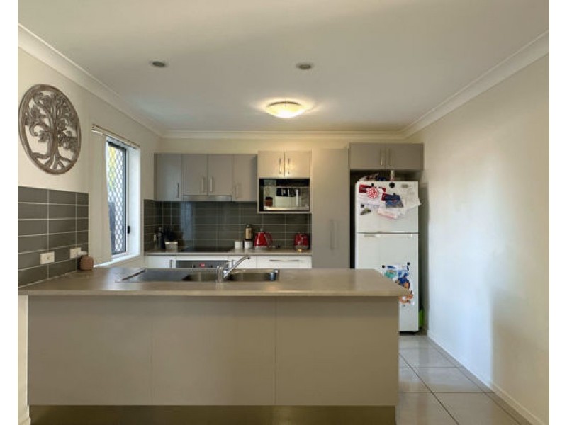 40/238 Young Road, Narangba QLD 4504