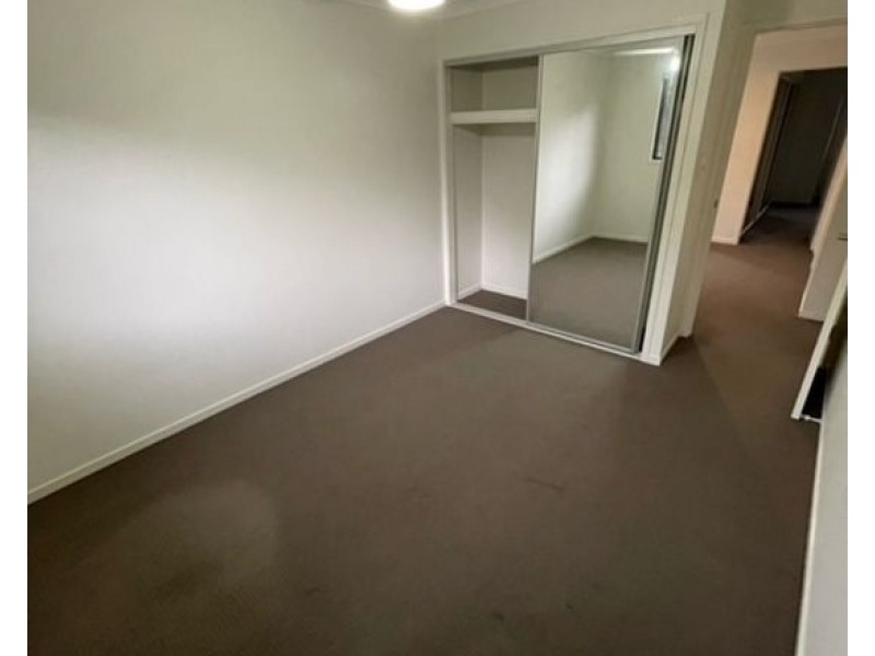 31 20 Kianawah Road South, Manly West QLD 4179