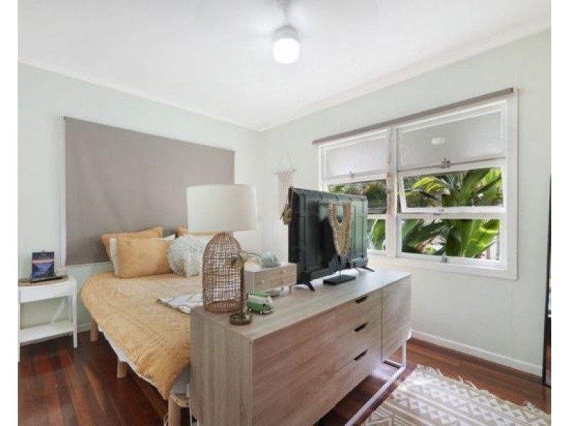 88 Turpin Road, Labrador QLD 4215
