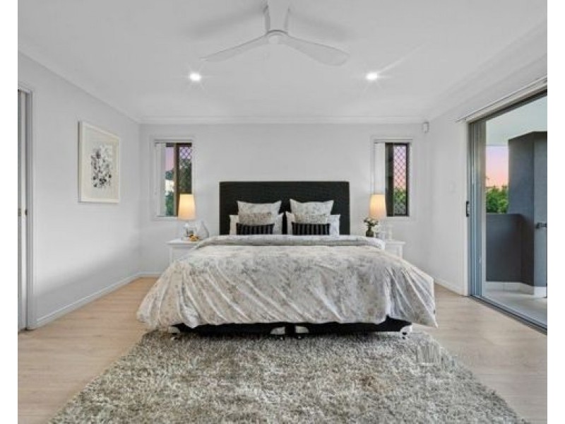 21 BOWERS ST, Eight Mile Plains QLD 4113