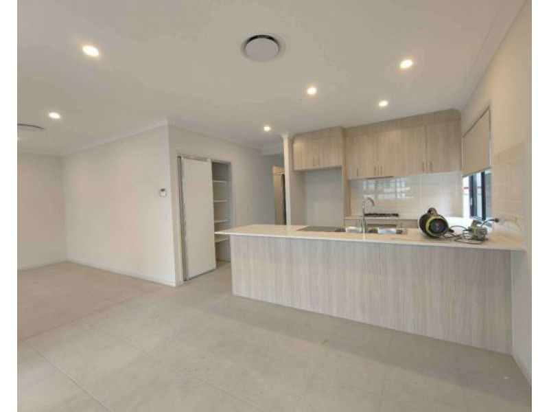 32 Pearl St, Pallara QLD 4110