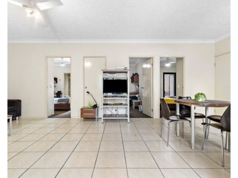 8/1848 Logan Road, Upper Mount Gravatt QLD 4122