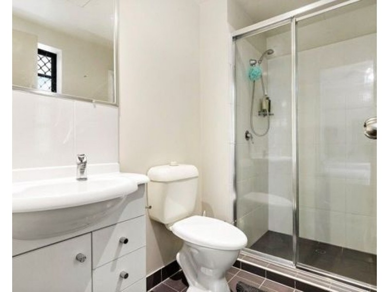 8/1848 Logan Road, Upper Mount Gravatt QLD 4122