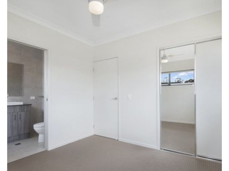 10 Arrosa Street, Calamvale QLD 4116