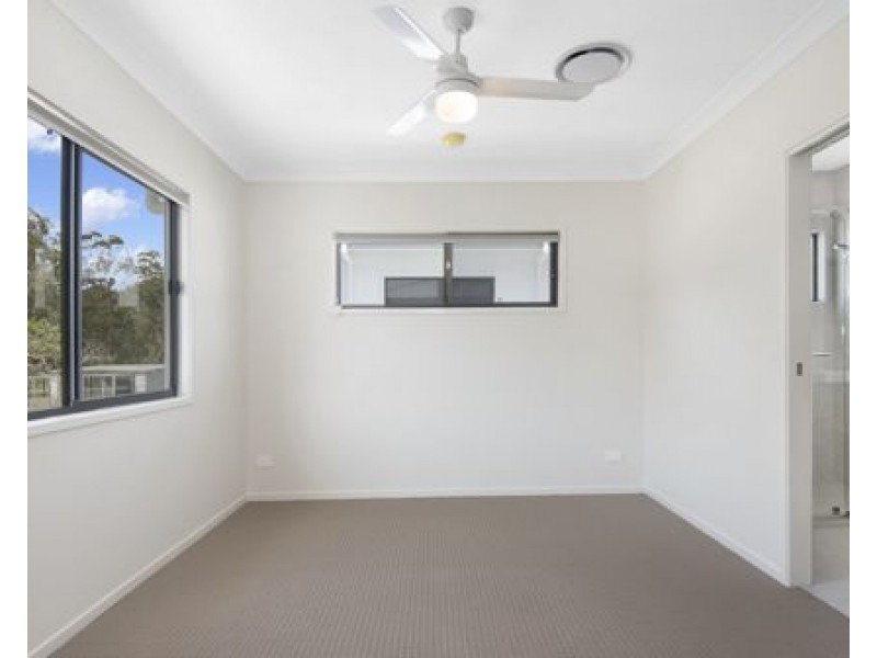 10 Arrosa Street, Calamvale QLD 4116