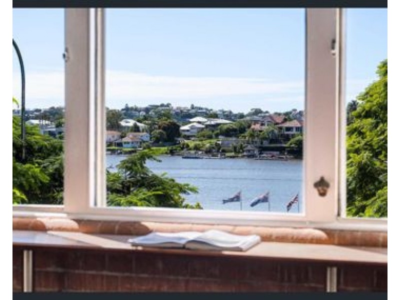 225/64 Macquarie Street, Teneriffe QLD 4005