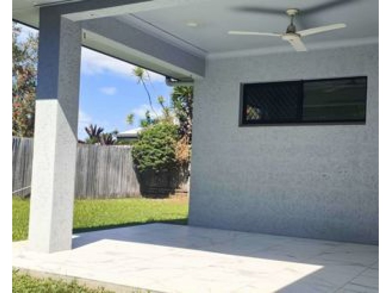 23 Singleton Close, Smithfield QLD 4878