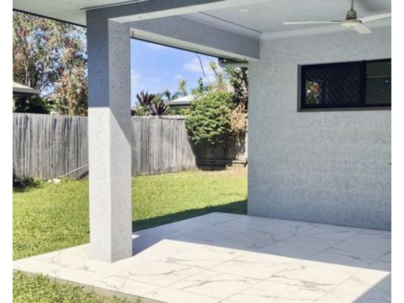 23 Singleton Close, Smithfield QLD 4878