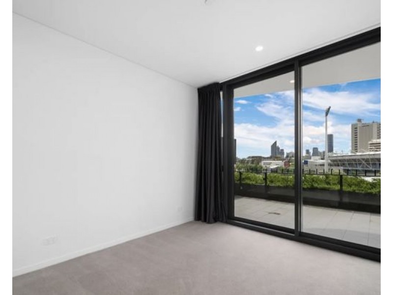 1203/62 Logan Road, Woolloongabba QLD 4102