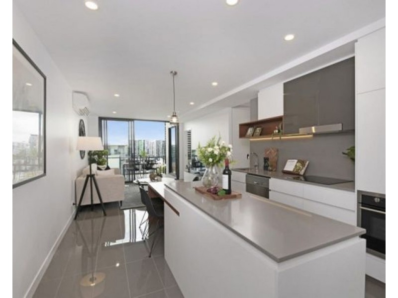 612/77 Victoria Street, West End QLD 4101