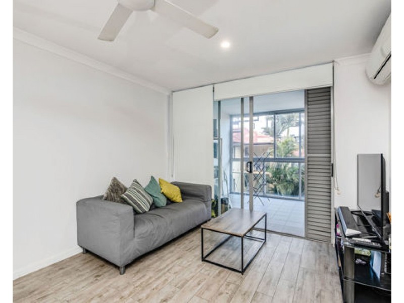 Unit 13 25-29 Regent street, Woolloongabba QLD 4102