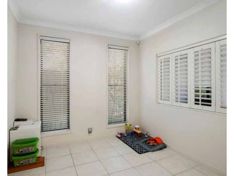 2045/1 The Vistas Drive, Carrara QLD 4211